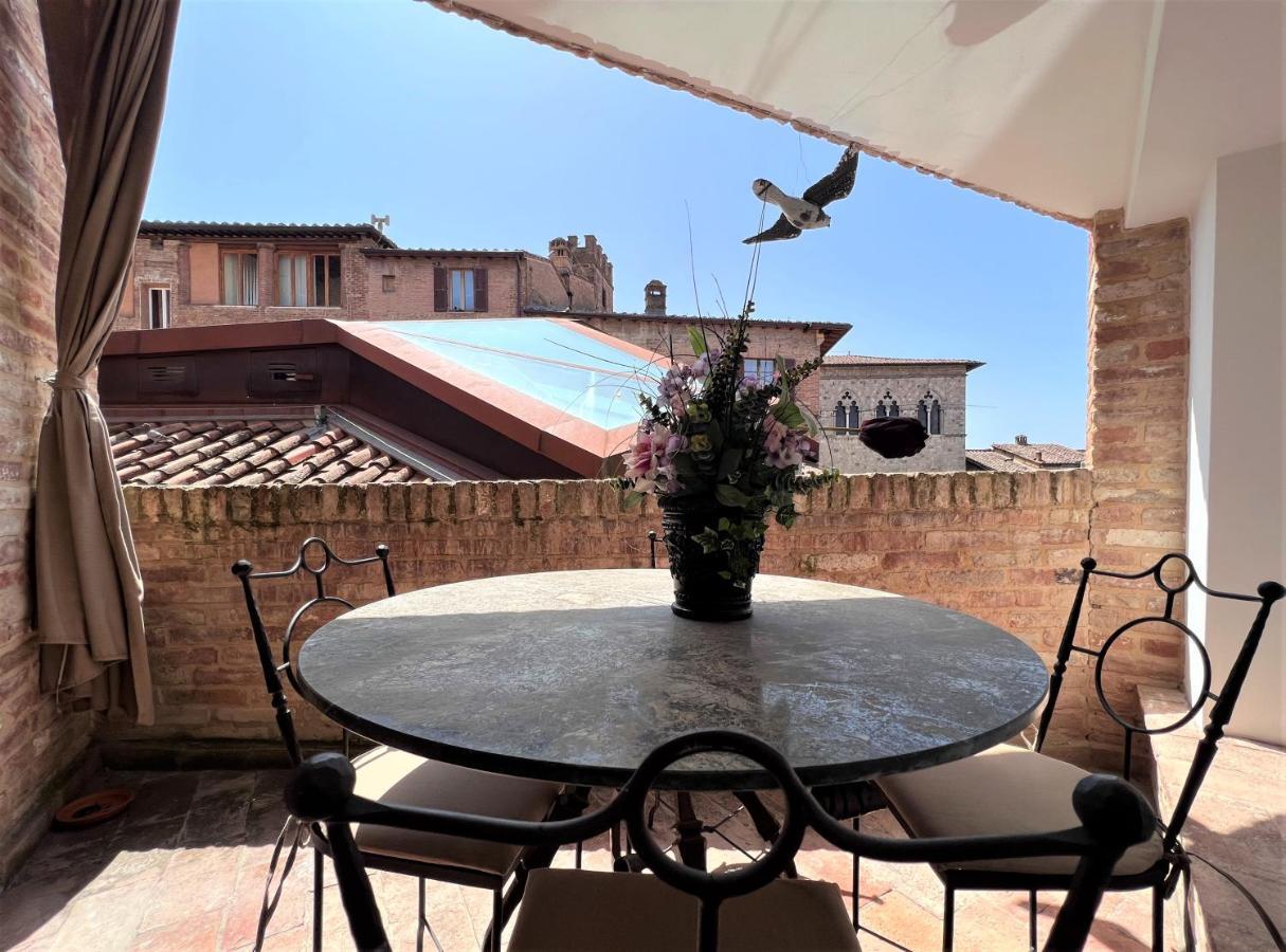Il Terrazzo Di Tolomei Siena Esterno foto